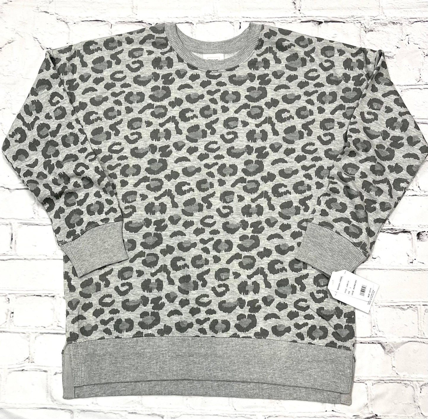 Leopard Print  Long Sleeve Sweatshirt  Pullover with Split Sides